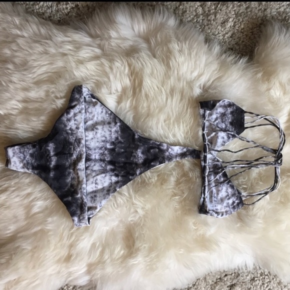 Mikoh one piece monokini Brazilian bikini thong - Picture 2 of 3